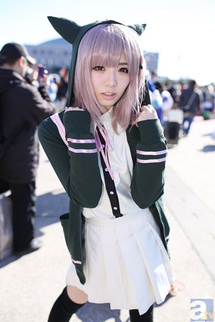 甄子丹手伤复原现场晒琴技  弹肖邦名曲技惊四座|王者荣耀(图1)